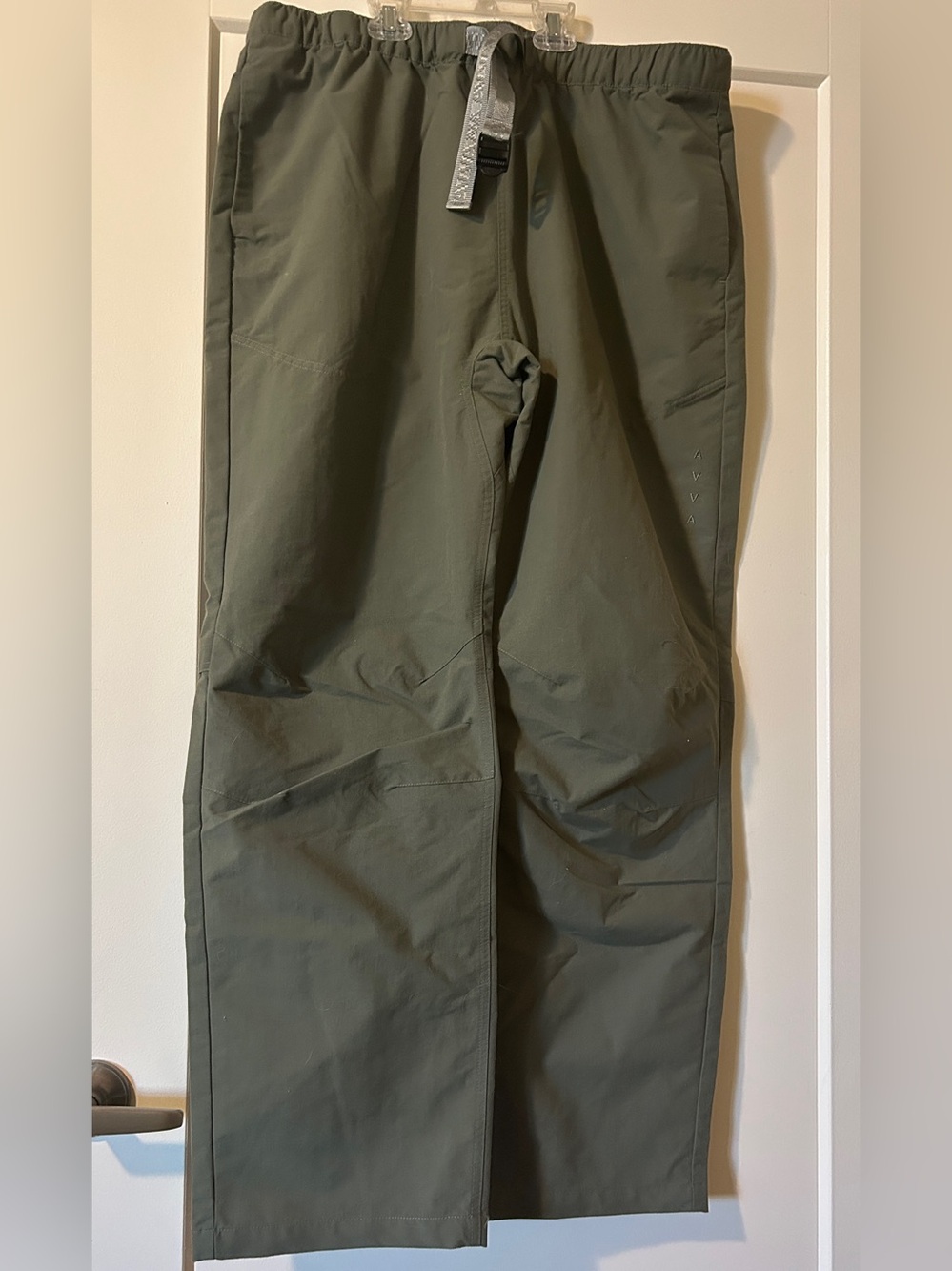 Men's Olive Cargo Pants with Knee Reinforcement